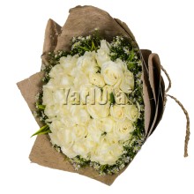 BUNCH OF 50 WHITE ROSES