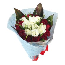 20 Red and White Roses Bouquet